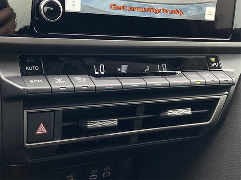 New 2026 Toyota Camry LE image 25