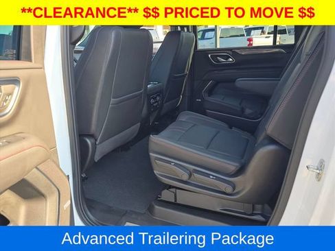 Certified 2024 Chevrolet Suburban RST w/ Luxury Package AWD/4WD image 18