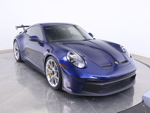 Certified 2024 Porsche 911 GT3 RWD image 9