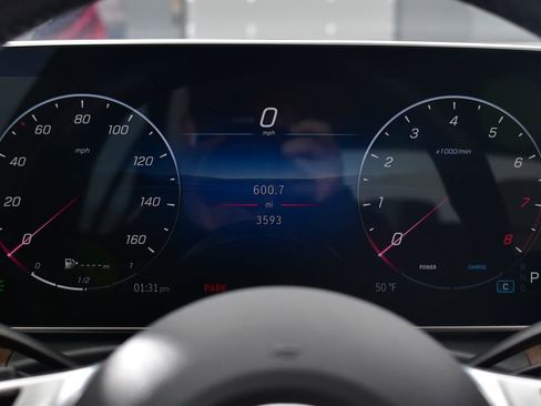 Certified 2025 Mercedes-Benz C 300 4MATIC Sedan image 15