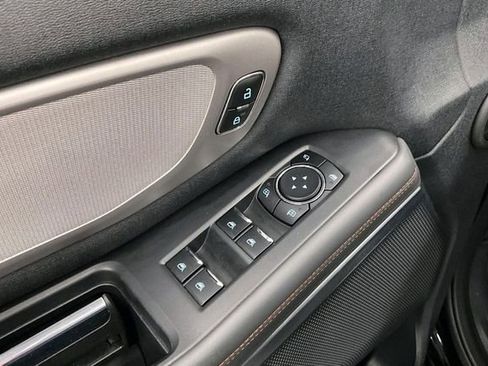 Used 2025 Ford Expedition Active AWD/4WD image 40