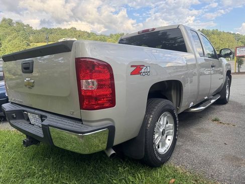 Used 2008 Chevrolet Silverado 1500 LT w/ Power Pack Plus AWD/4WD image 5