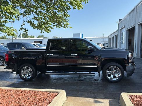 Used 2018 Chevrolet Silverado 1500 LTZ w/ Sport Package AWD/4WD image 2