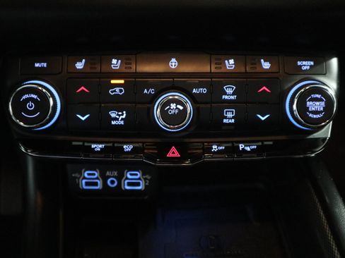 Used 2024 Dodge Durango R/T image 28