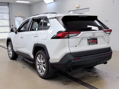Used 2024 Toyota RAV4 XLE Premium AWD/4WD image 7