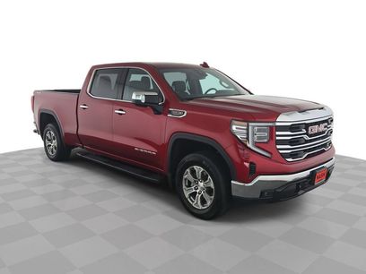 Used 2025 GMC Sierra 1500 SLT w/ SLT Convenience Package