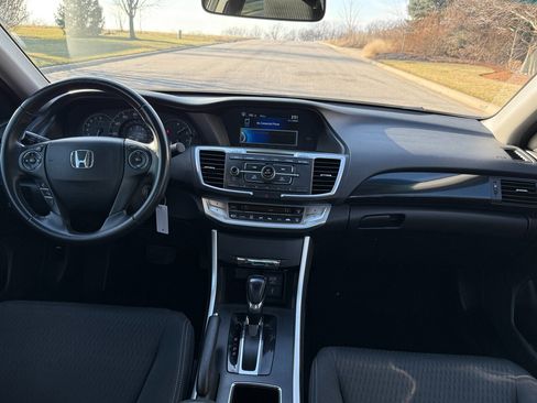 Used 2013 Honda Accord Sport image 13