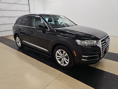 Used 2019 Audi Q7 3.0T Premium Plus AWD/4WD image 3