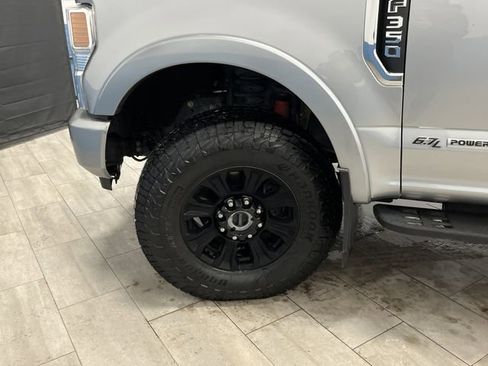 Used 2022 Ford F350 Lariat w/ Tremor Off-Road Package image 41