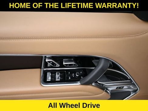 Used 2023 Land Rover Range Rover SE AWD/4WD image 13