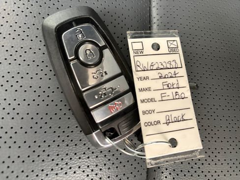 Used 2024 Ford F150 Lightning Lariat AWD/4WD image 30