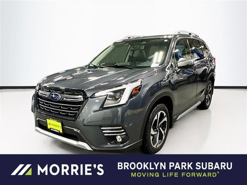 Used 2022 Subaru Forester Touring image 1