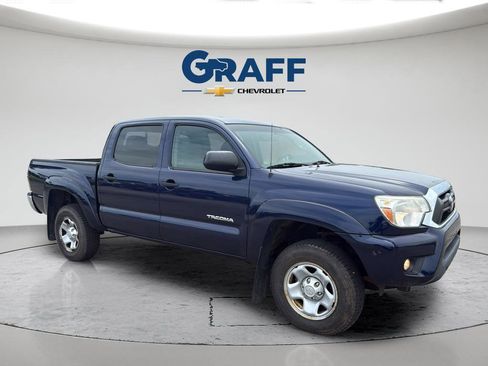 Used 2013 Toyota Tacoma 4x4 Double Cab w/ SR5 Pkg image 10