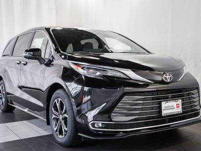 New 2026 Toyota Sienna Platinum