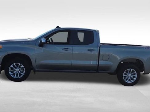 Certified 2023 Chevrolet Silverado 1500 LT AWD/4WD image 9