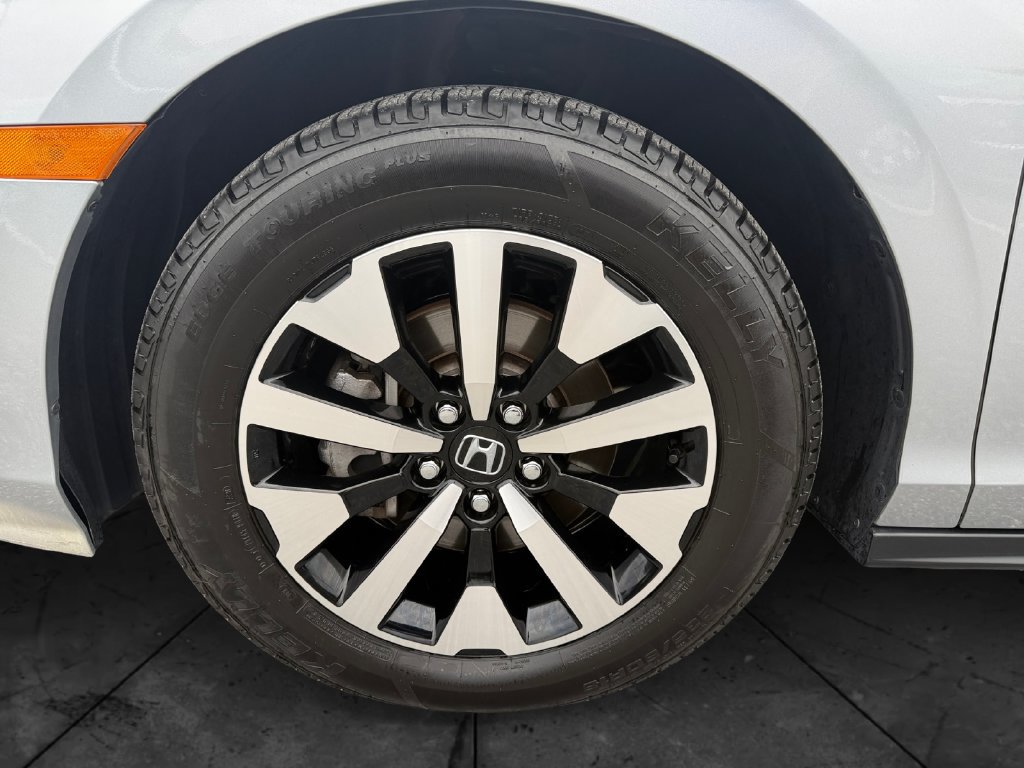 Used 2025 Honda Odyssey EX-L image 14