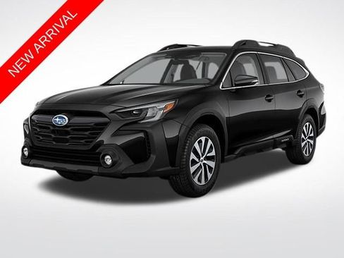 Used 2023 Subaru Outback Premium image 1