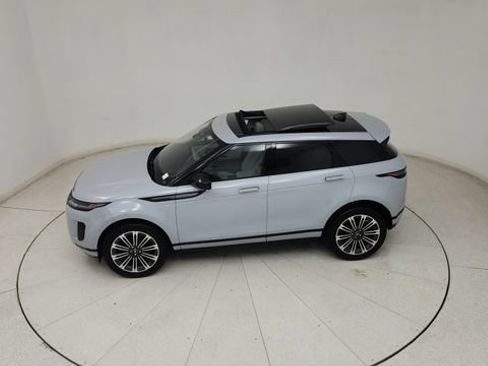 Used 2024 Land Rover Range Rover Evoque S AWD/4WD image 24