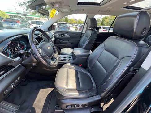 Used 2019 Chevrolet Traverse Premier w/ Redline Edition AWD/4WD image 18