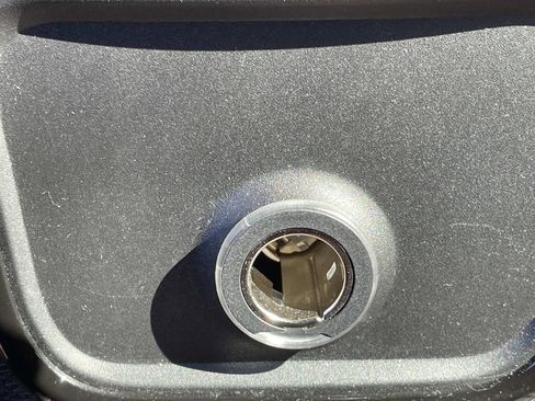 Used 2013 Chrysler 300 S image 13