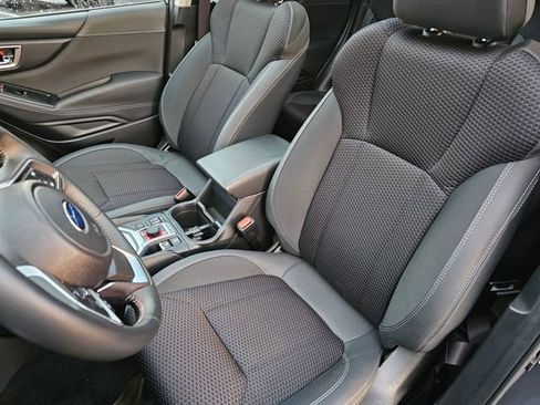 Used 2024 Subaru Forester Premium image 25