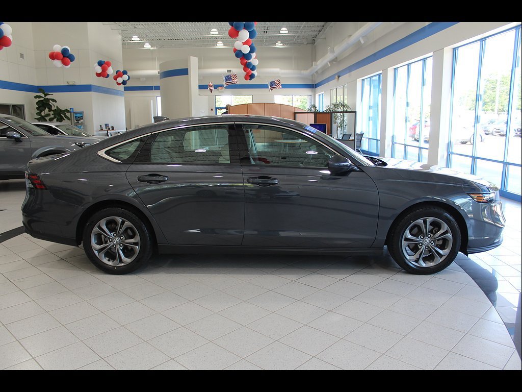 Certified 2024 Honda Accord EX image 4
