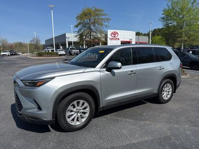 Used 2025 Toyota Grand Highlander XLE