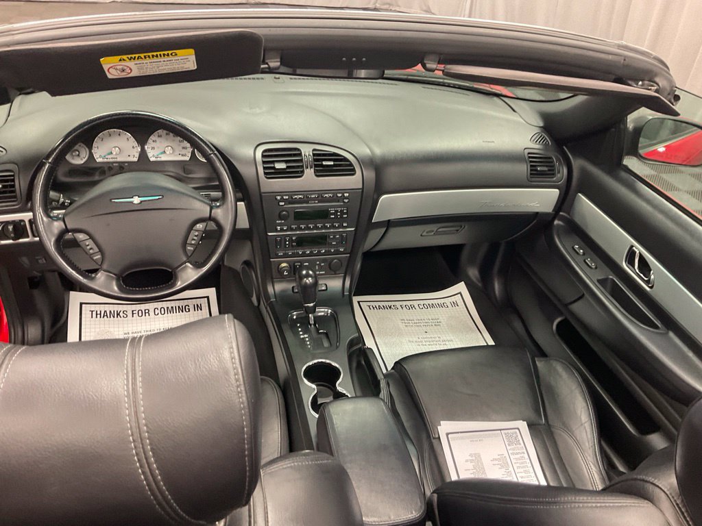 Used 2005 Ford Thunderbird RWD image 2