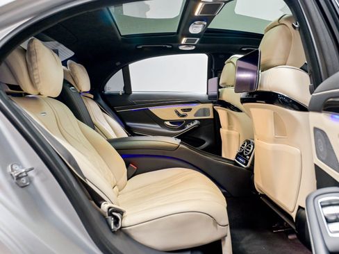 Used 2018 Mercedes-Benz S 63 AMG S 4MATIC Sedan image 63