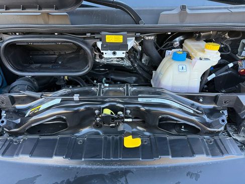 New 2026 RAM ProMaster 3500 w/ Premium Convenience Group image 23