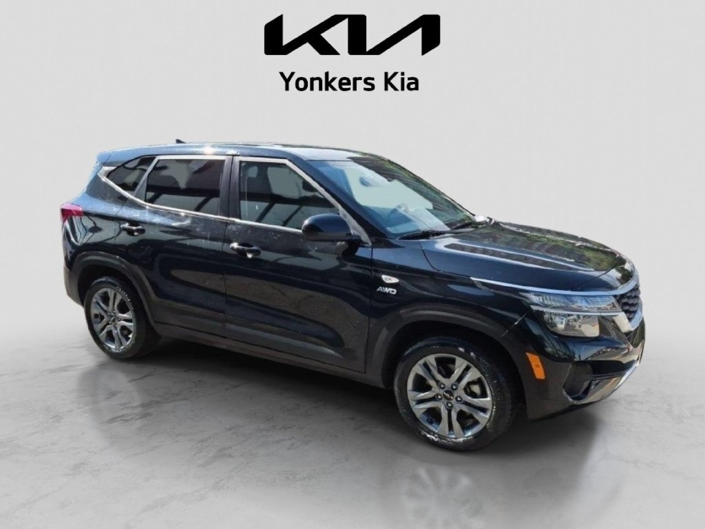 Used 2023 Kia Seltos LX AWD/4WD image 4