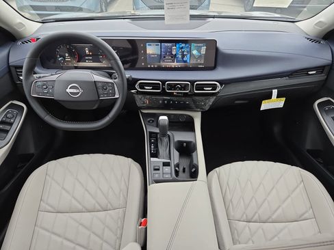 New 2026 Nissan Sentra SR FWD image 12