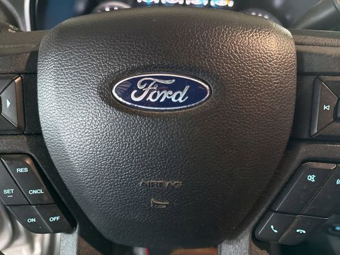 Used 2022 Ford F250 XLT w/ XLT Value Package image 27