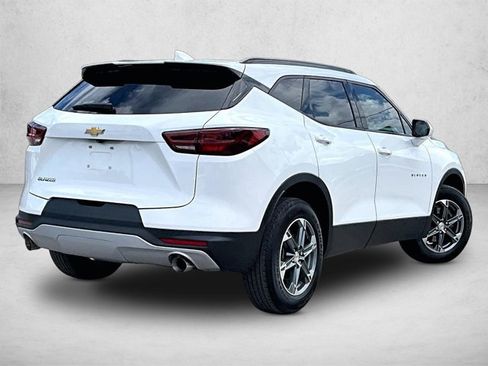 Certified 2024 Chevrolet Blazer LT w/ Convenience Package image 2