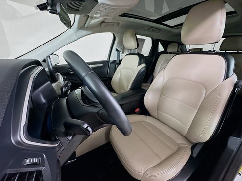 Used 2022 Ford Escape SEL w/ Technology Package AWD/4WD image 2
