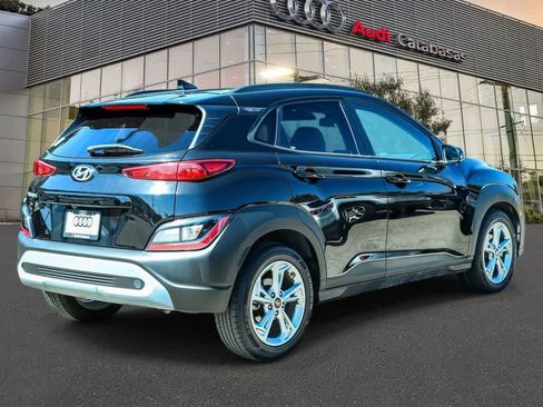 Used 2023 Hyundai Kona SEL FWD image 4