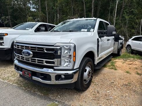 Used 2023 Ford F350 XL w/ XL Chrome Package RWD image 17