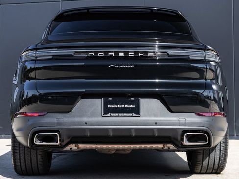 Certified 2026 Porsche Cayenne Coupe AWD/4WD image 10