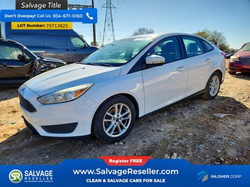Used 2015 Ford Focus SE image 1
