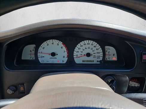 Used 2003 Toyota Tacoma PreRunner image 11