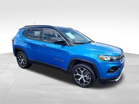 Used 2024 Jeep Compass Limited AWD/4WD image 15
