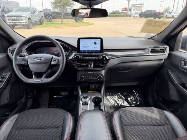 Certified 2025 Ford Escape ST-Line AWD/4WD image 24