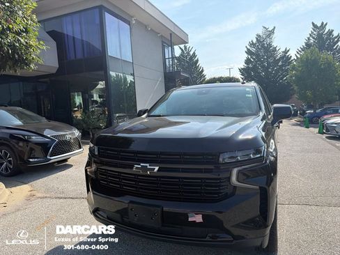 Used 2023 Chevrolet Suburban RST AWD/4WD image 1