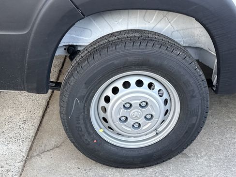 New 2026 RAM ProMaster 2500 w/ Premium Convenience Group image 9