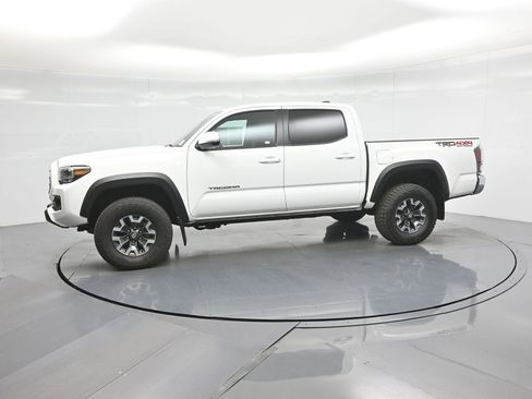 Used 2023 Toyota Tacoma TRD Off-Road image 28