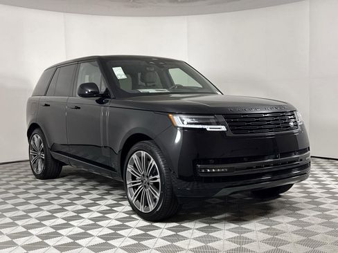 New 2025 Land Rover Range Rover SE image 7
