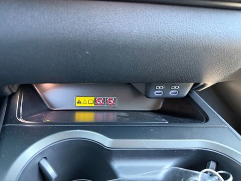 Used 2026 Lexus UX 300h AWD image 20