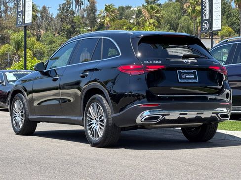 Certified 2026 Mercedes-Benz GLC 300 4MATIC image 5