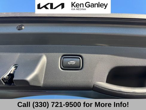 Certified 2025 Kia Sportage EX w/ Premium Package image 54