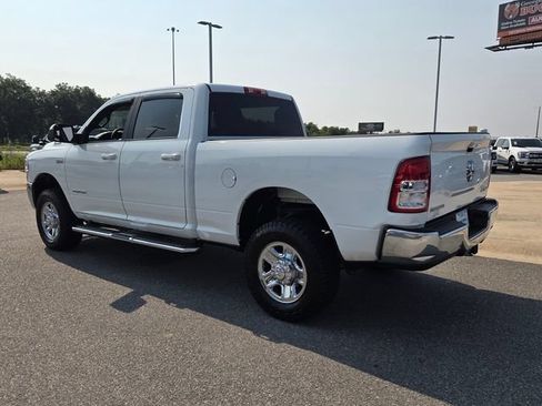 Used 2022 RAM 2500 Big Horn AWD/4WD image 9